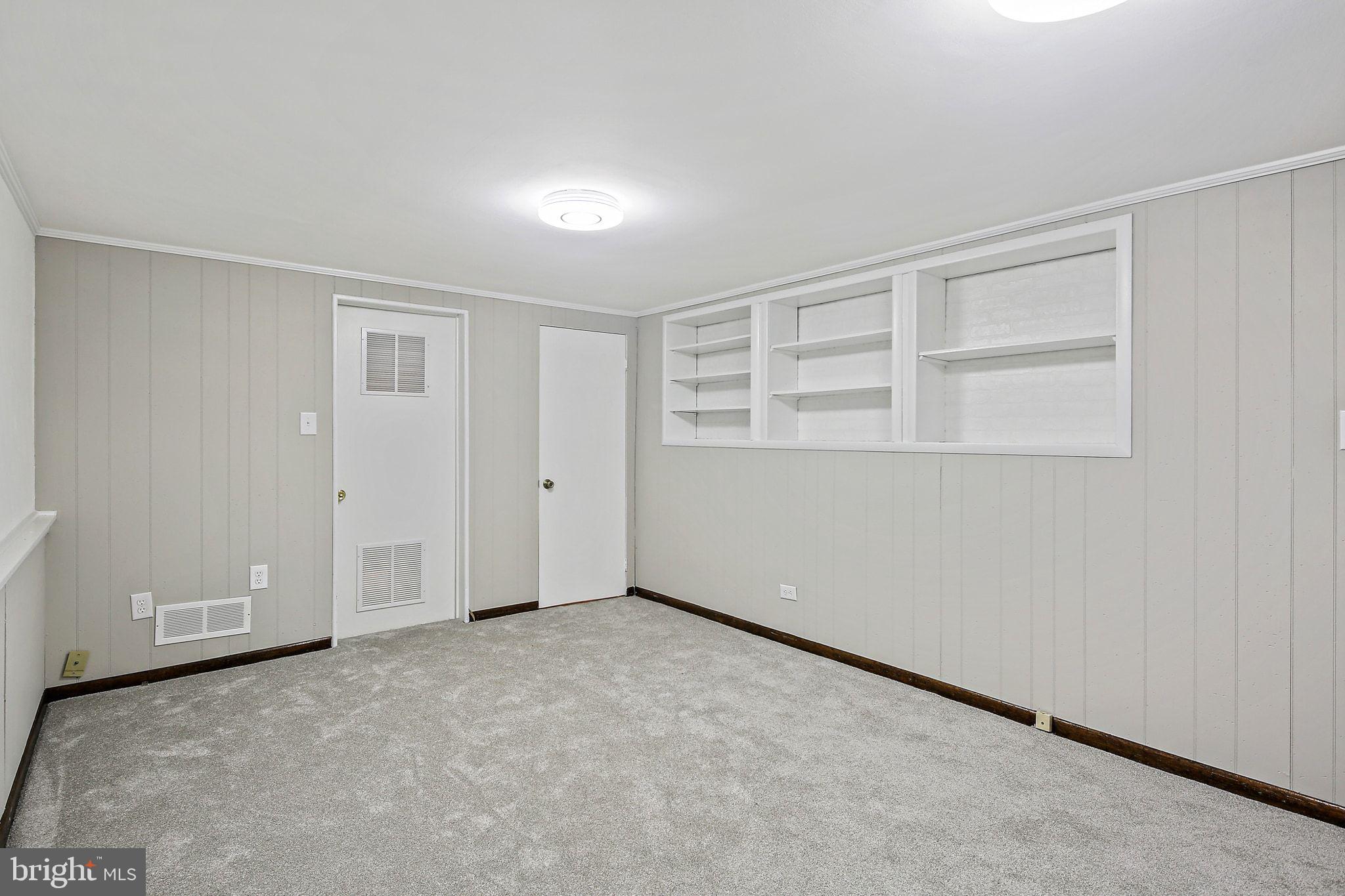 GREENCASTLE - Residential