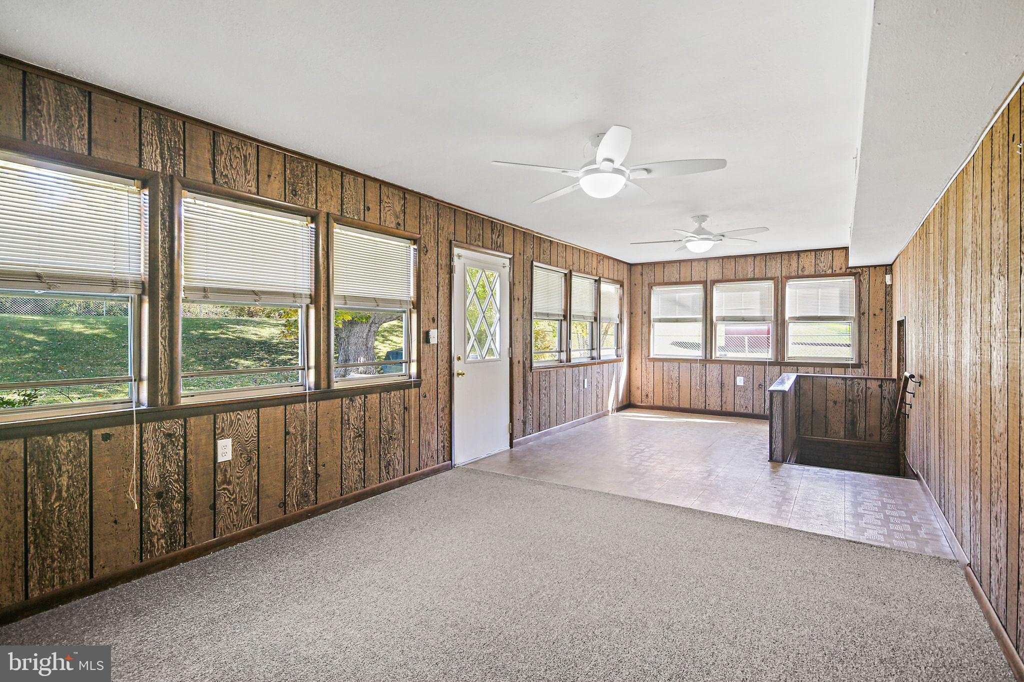 GREENCASTLE - Residential