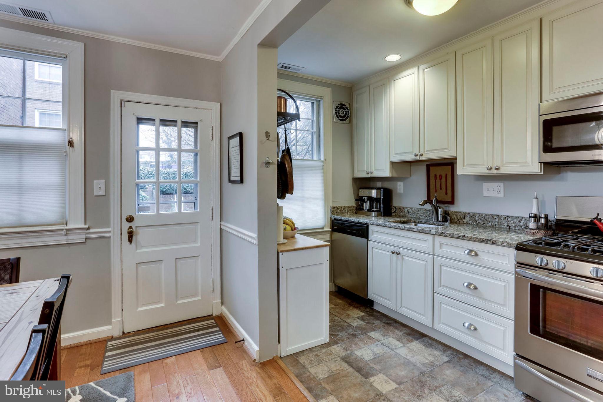 ARLINGTON VILLAGE - Residential