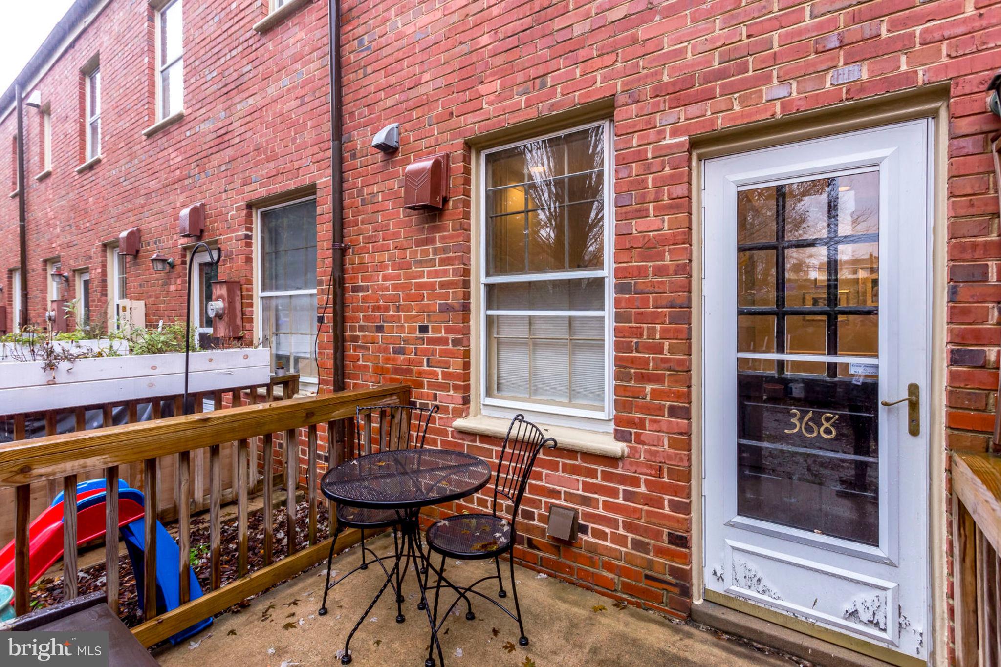 ARLINGTON VILLAGE - Residential