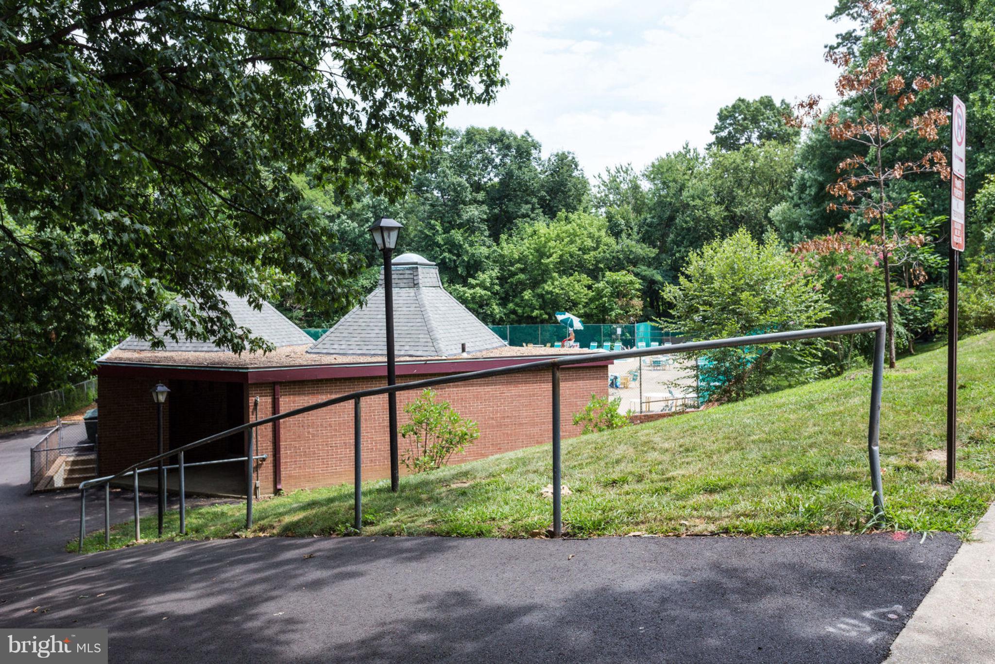 ARLINGTON VILLAGE - Residential