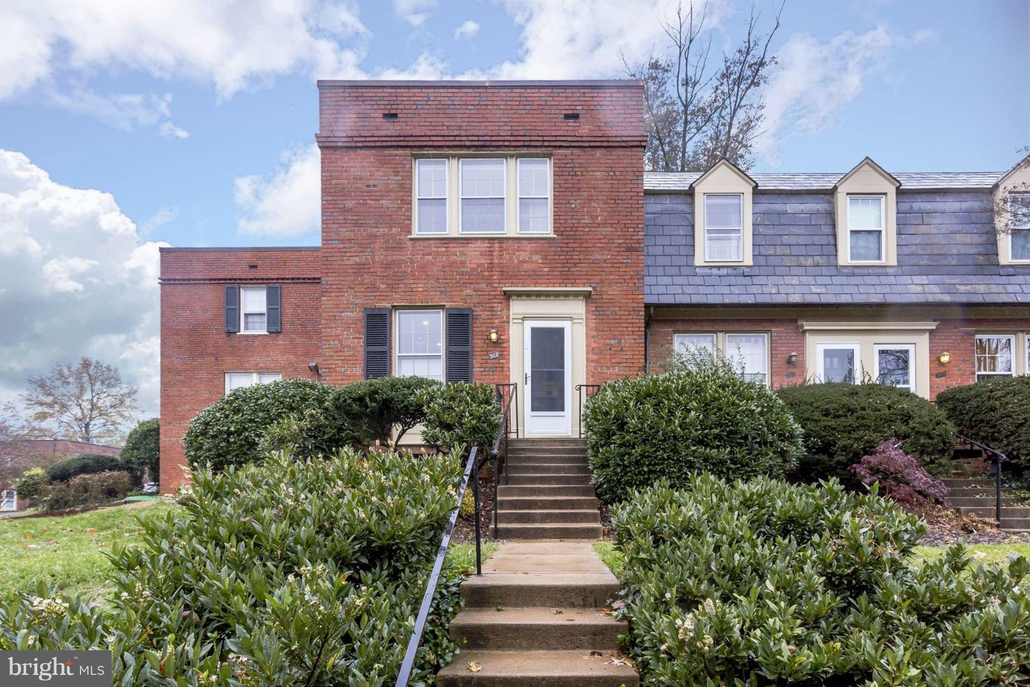 ARLINGTON VILLAGE - Residential