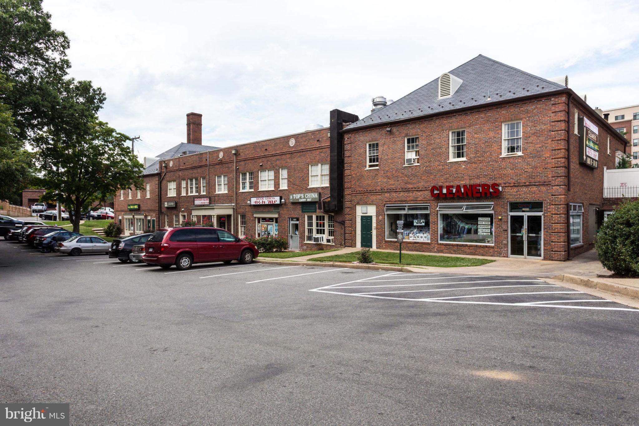 ARLINGTON VILLAGE - Residential