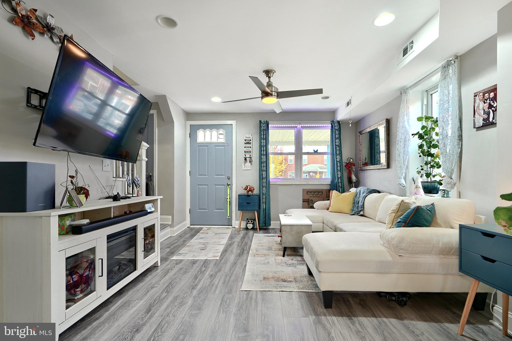 NORTH POINT VILLAGE - Residential