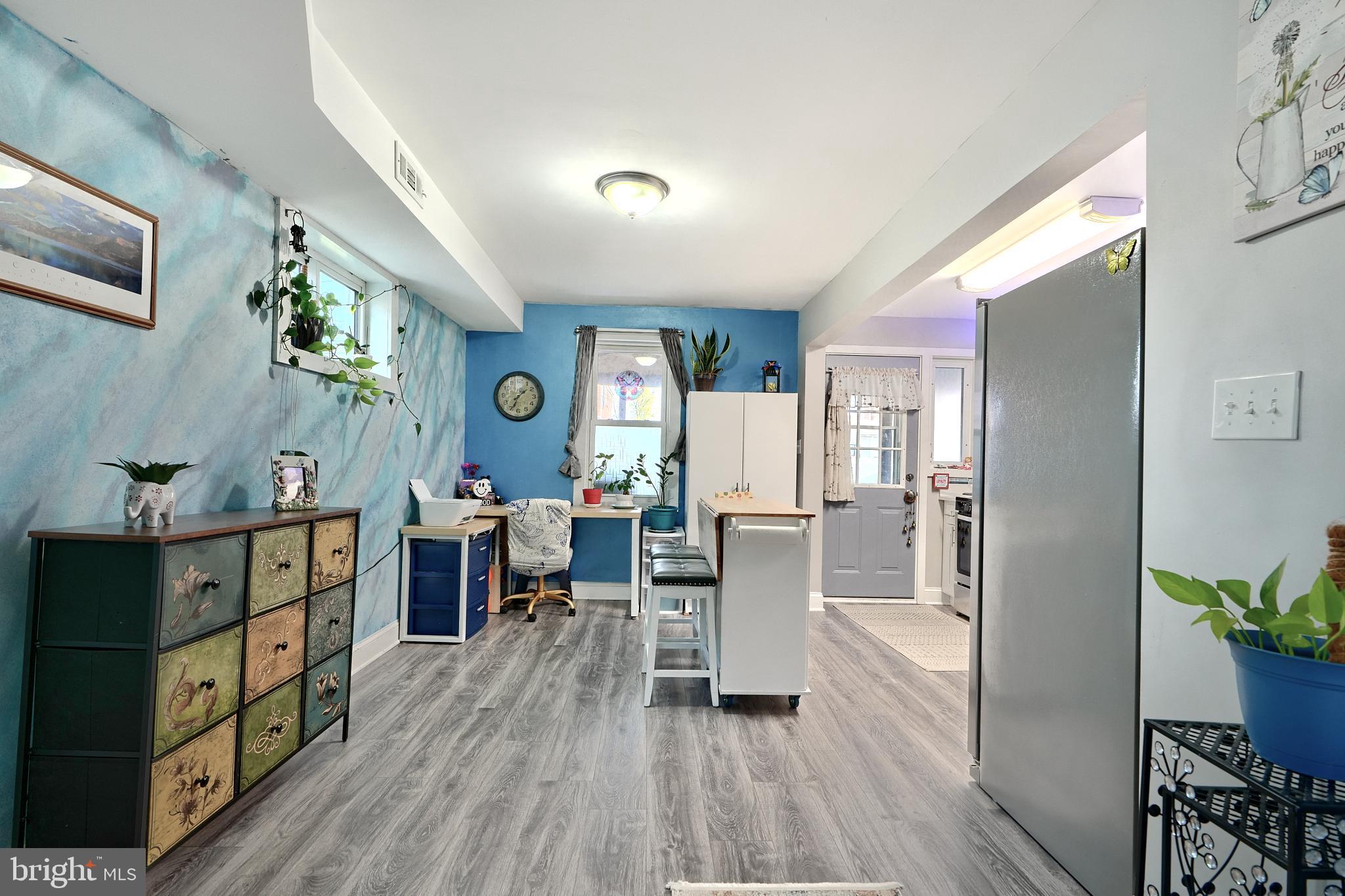 NORTH POINT VILLAGE - Residential