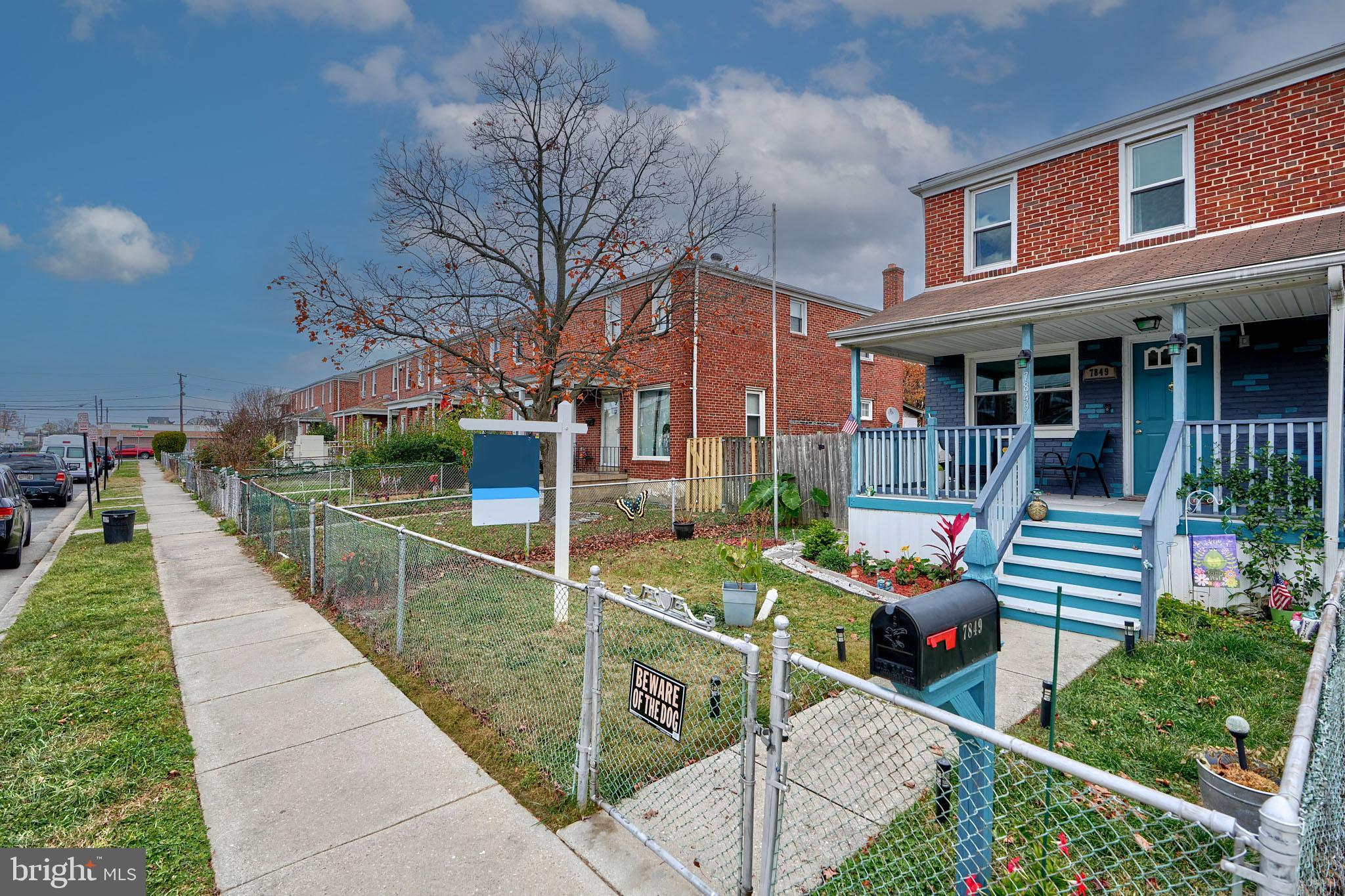 NORTH POINT VILLAGE - Residential