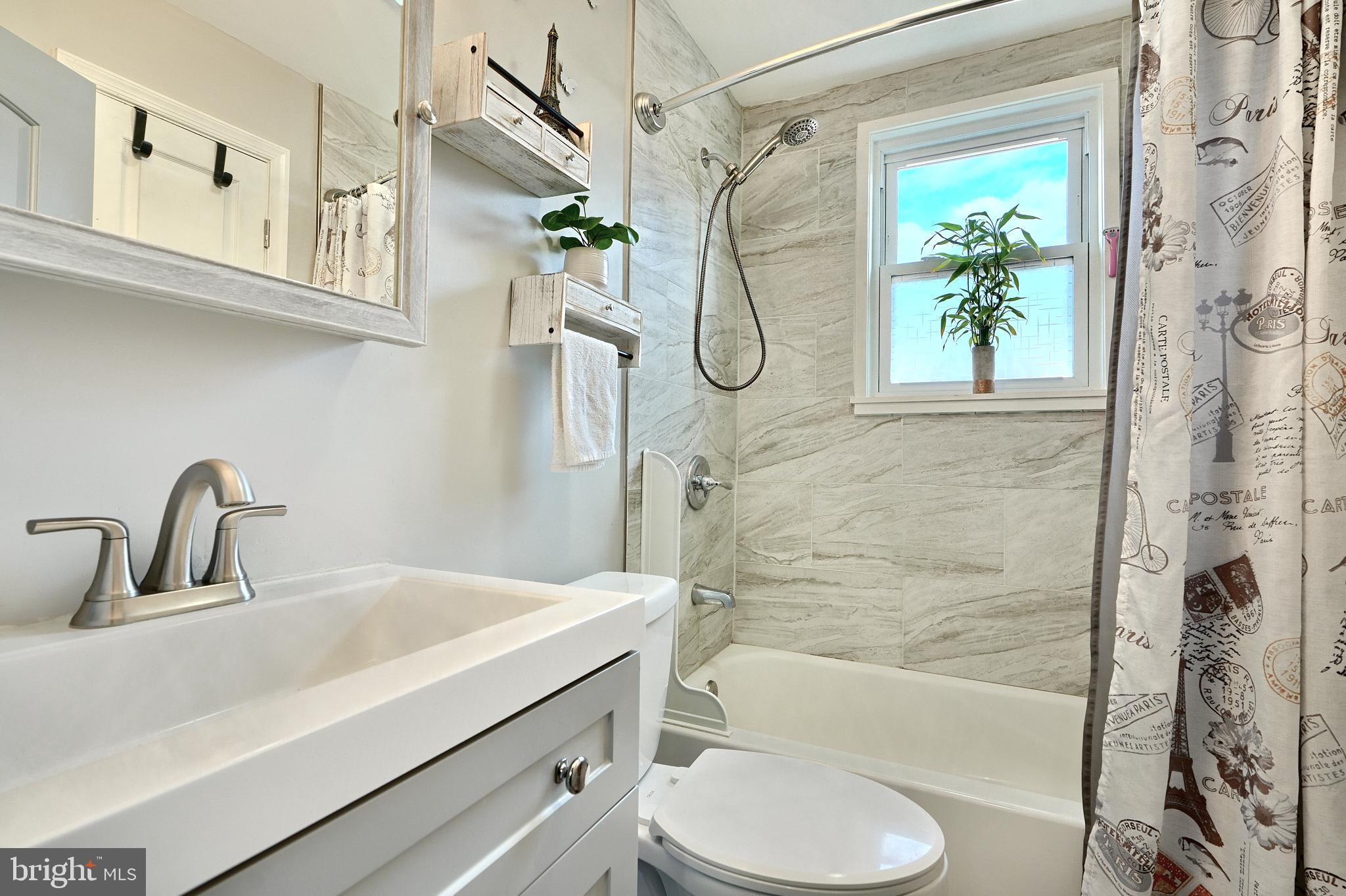 NORTH POINT VILLAGE - Residential