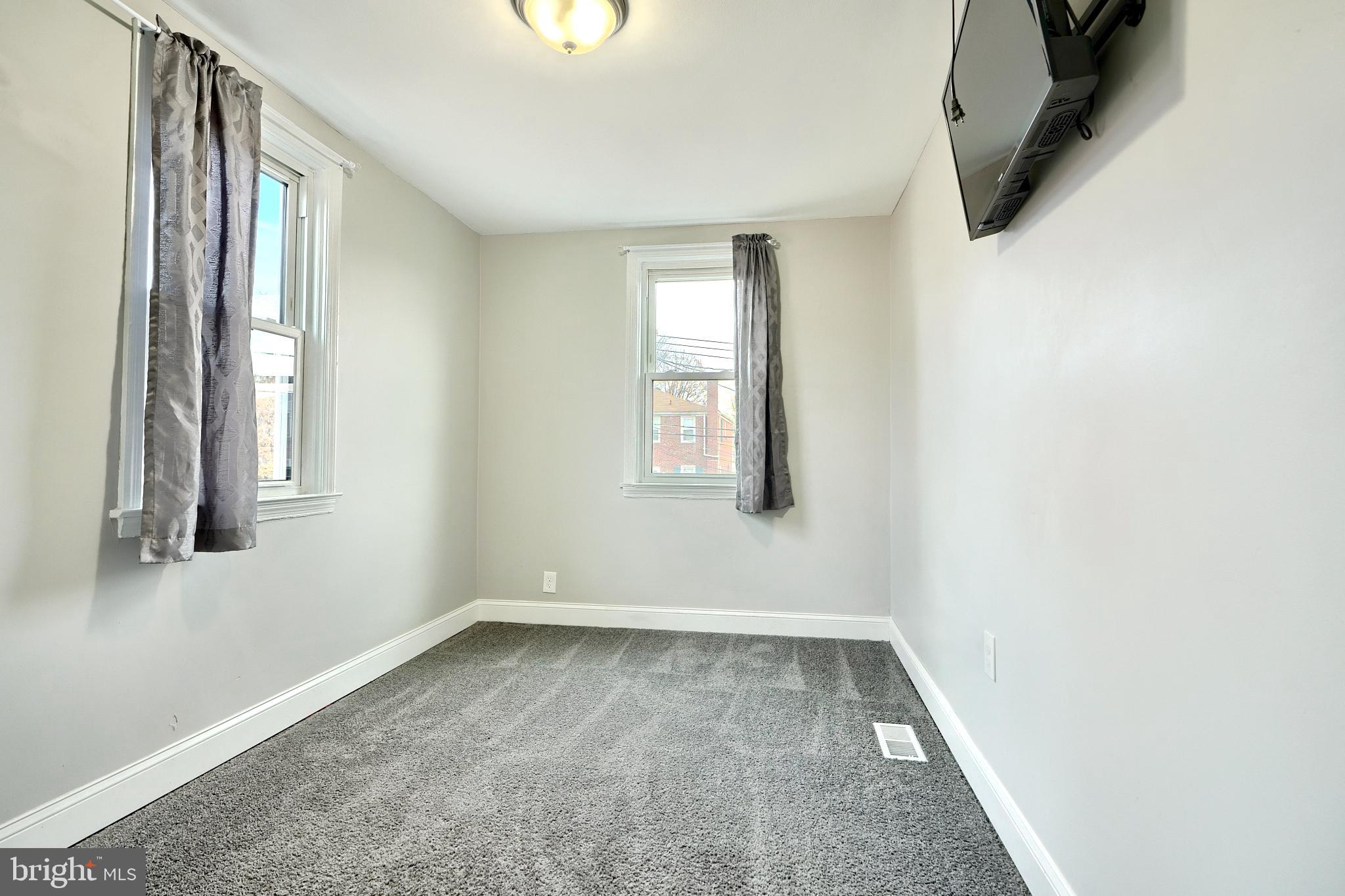 NORTH POINT VILLAGE - Residential