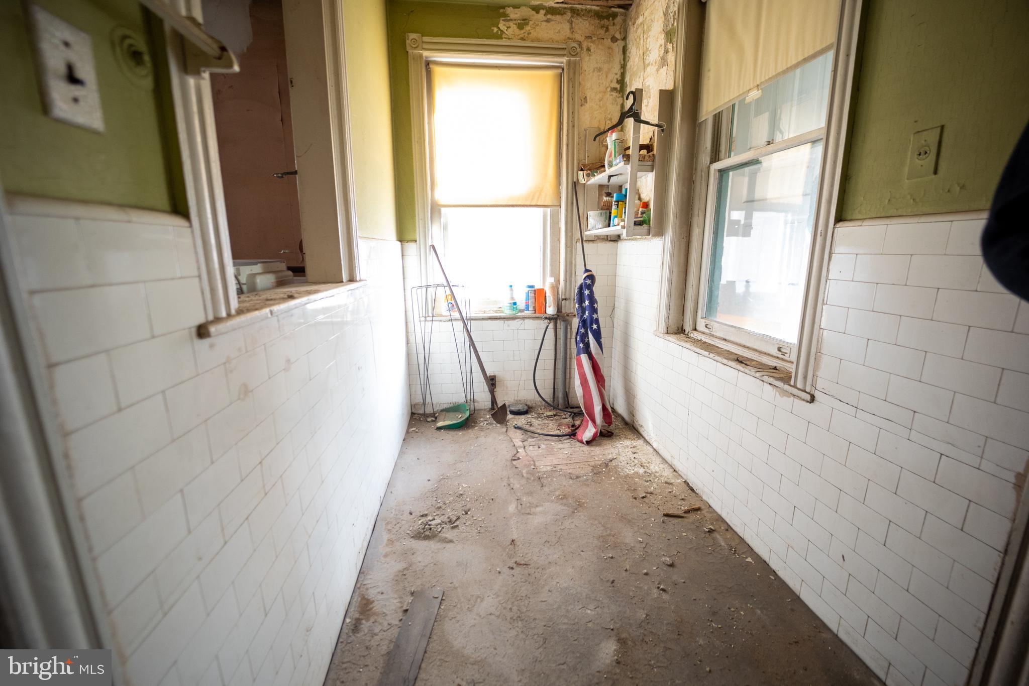 GERMANTOWN - Residential