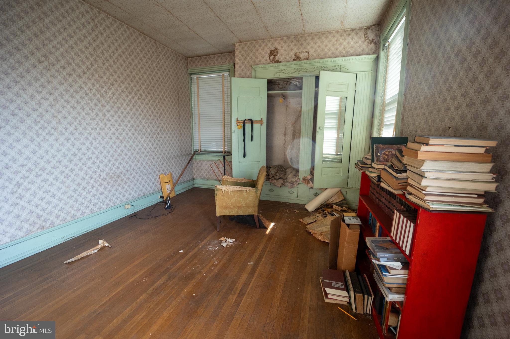 GERMANTOWN - Residential