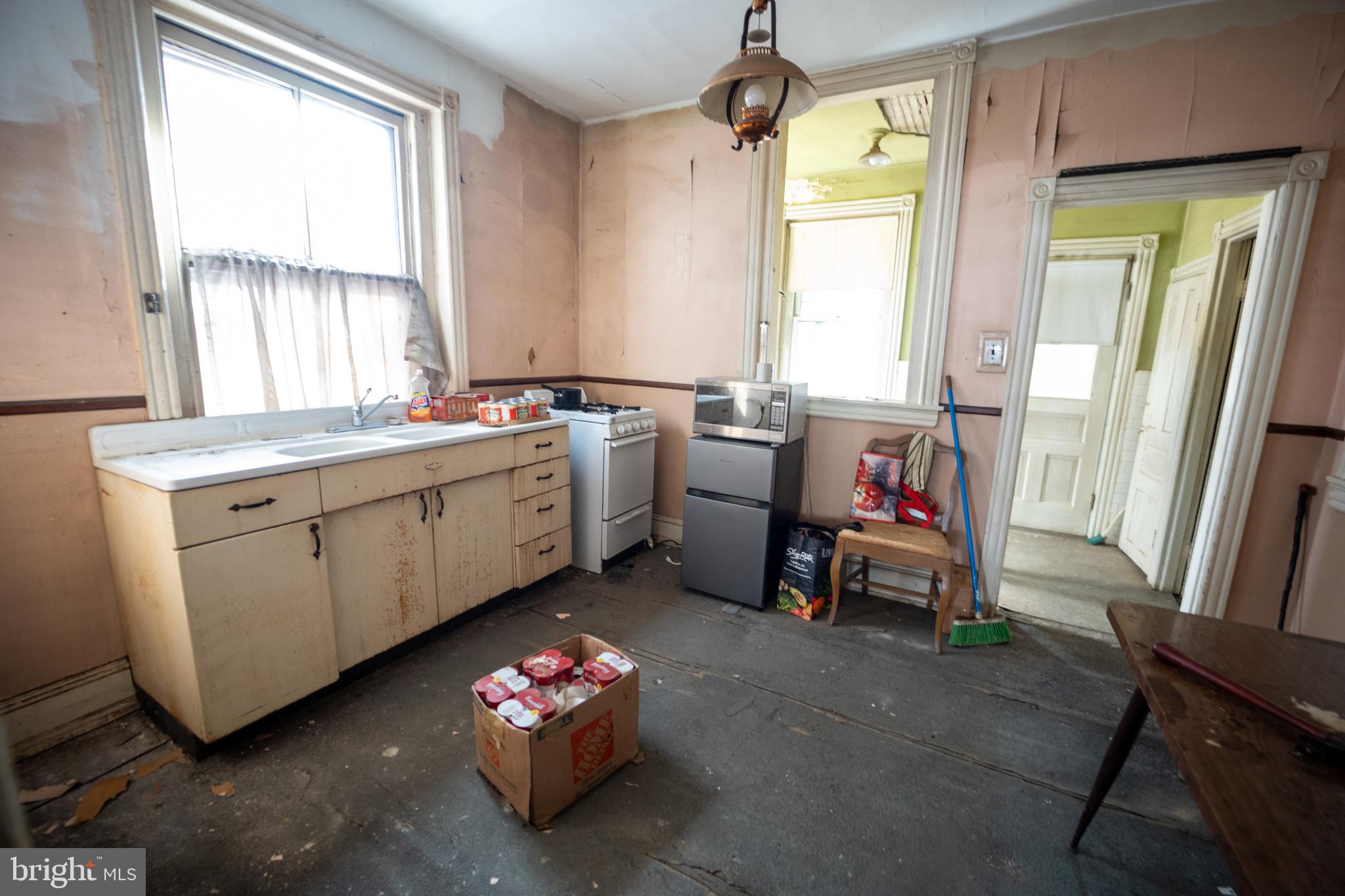 GERMANTOWN - Residential