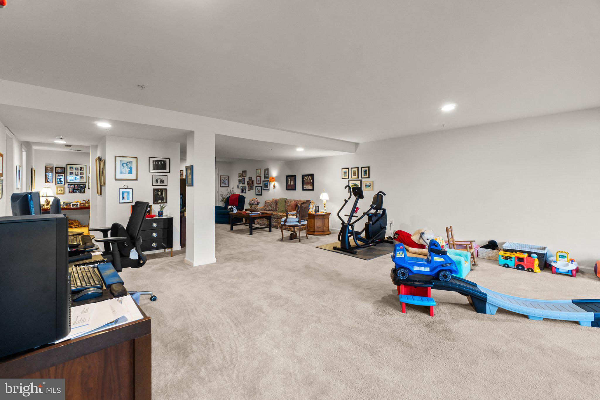 VILLAGES AT WOODHOLME - Residential