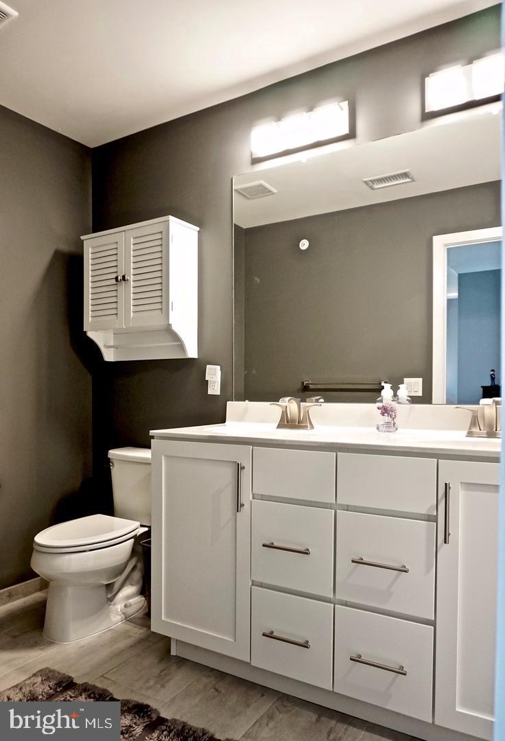 HATBORO STATION - Residential Lease