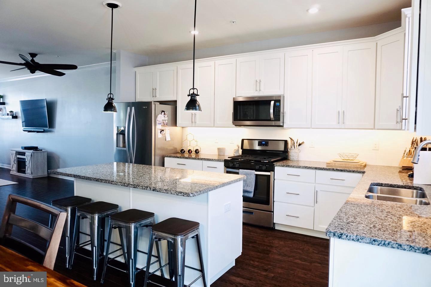 HATBORO STATION - Residential Lease