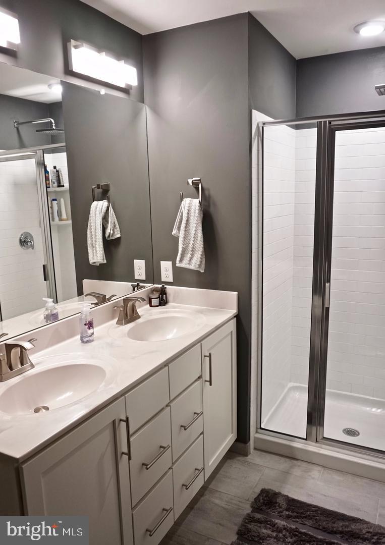 HATBORO STATION - Residential Lease