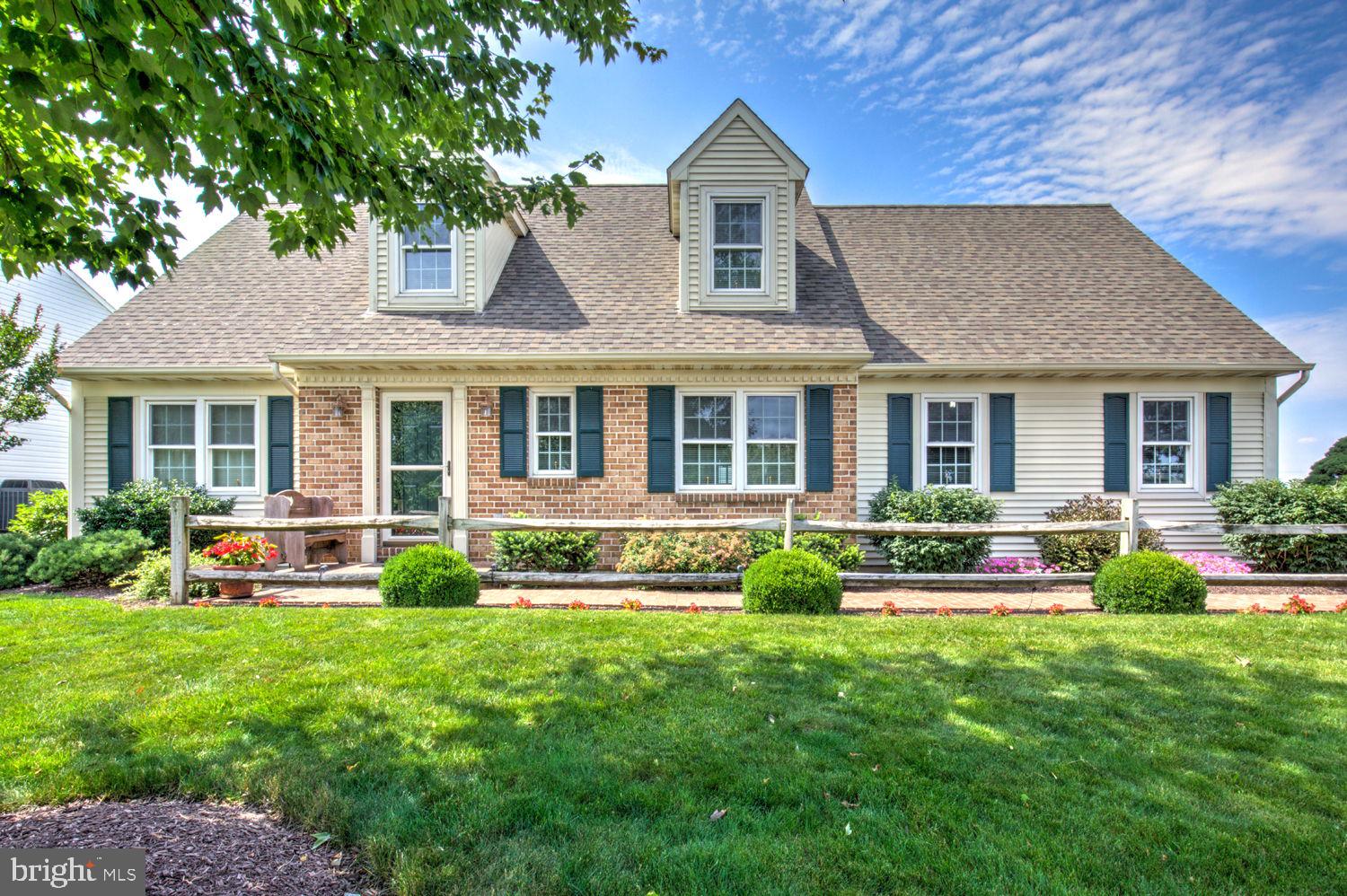 231 CYPRESS LANE