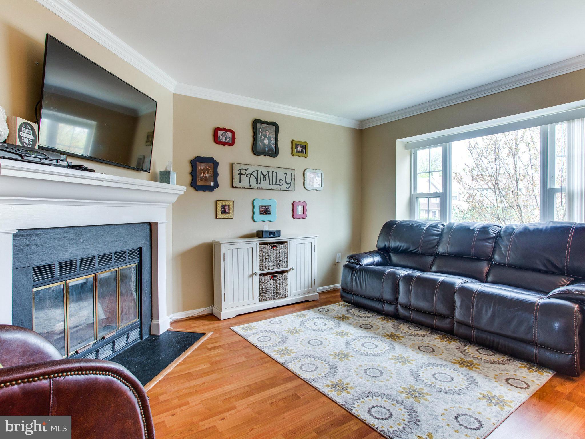 CROFTON COMMONS - Residential