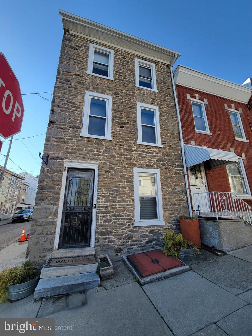 Nestled in the vibrant neighborhood of Manayunk, Philadelphia, this corner property presents a unique opportunity for both investors and owner-occupants. Featuring four spacious bedrooms and 1.5 bathrooms, the home offers ample living space, suitable for accommodating various living arrangements.
Though in need of some TLC, this property is brimming with potential. Its sturdy structure and classic design provide the perfect canvas for renovations and upgrades. Whether you envision a modern makeover or a restoration that highlights its historical charm, this house stands ready to transform into a beautiful home or a valuable investment.
As for location, 132 Jamestown benefits from easy access to Main Street's array of shops, restaurants, and entertainment options.  Some of the areas notable amenities include: Pretzel Park, Regal United Artist movie theater, the Wissahickon Trail, Manayunk Canal Path, and the Regional Railroad station (Norristown Line).  Interstate 76 is also a stone’s throw away, which provides you with easy access to King of Prussia or Center City.  
There are many restaurant options, including Pizzeria L’Angolo, La Roca, Bar Jawn, SOMO, Blondie, The Rook, Chabaa Thai Bistro, New Leaf, Han Dynasty, Yanako, Zesty’s, Manayunk Brewery, Lucky’s Last Chance, and Pitcher’s Pub.
