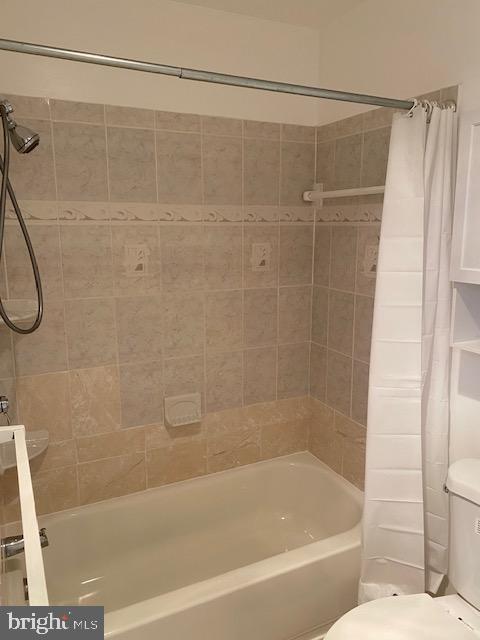 EDSALL BLUFF - Residential Lease