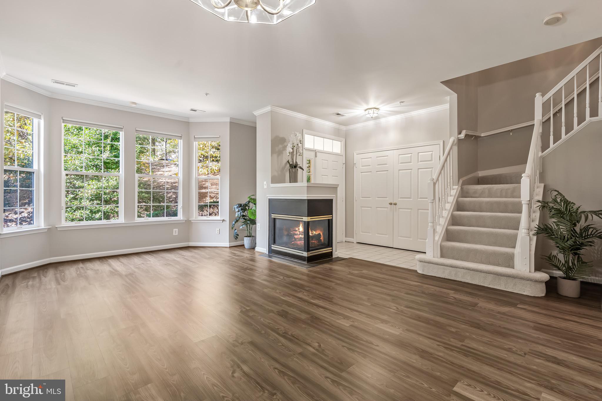 SUTTON RIDGE - Residential