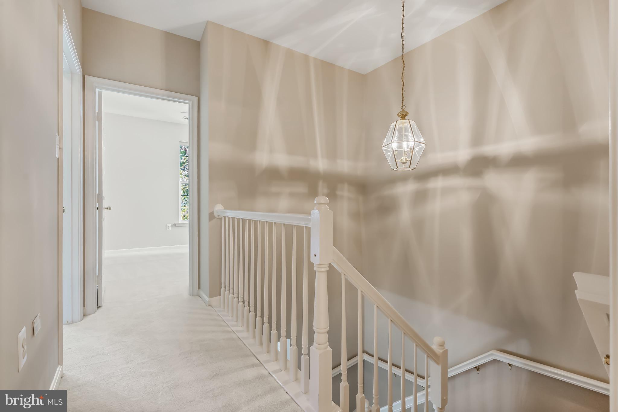 SUTTON RIDGE - Residential