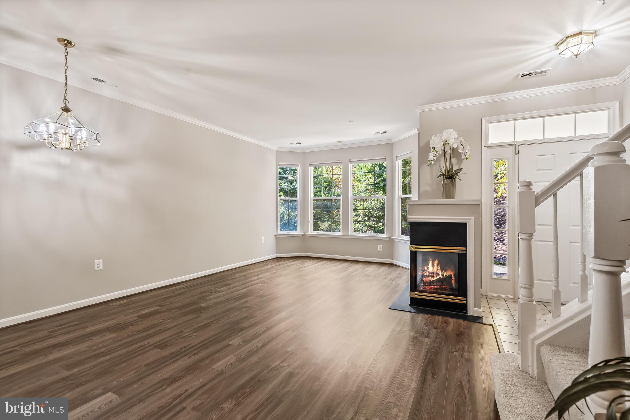 SUTTON RIDGE - Residential