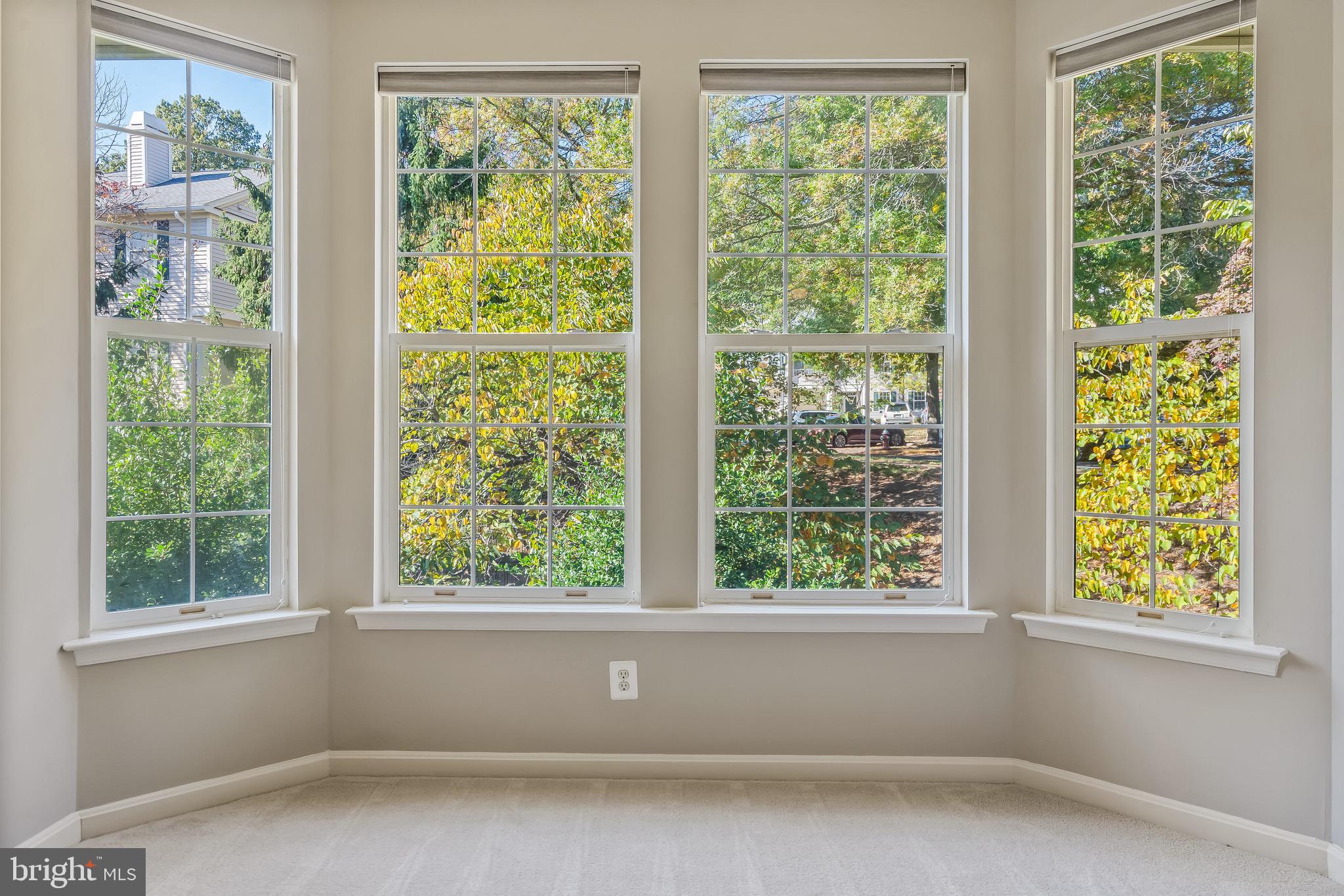 SUTTON RIDGE - Residential