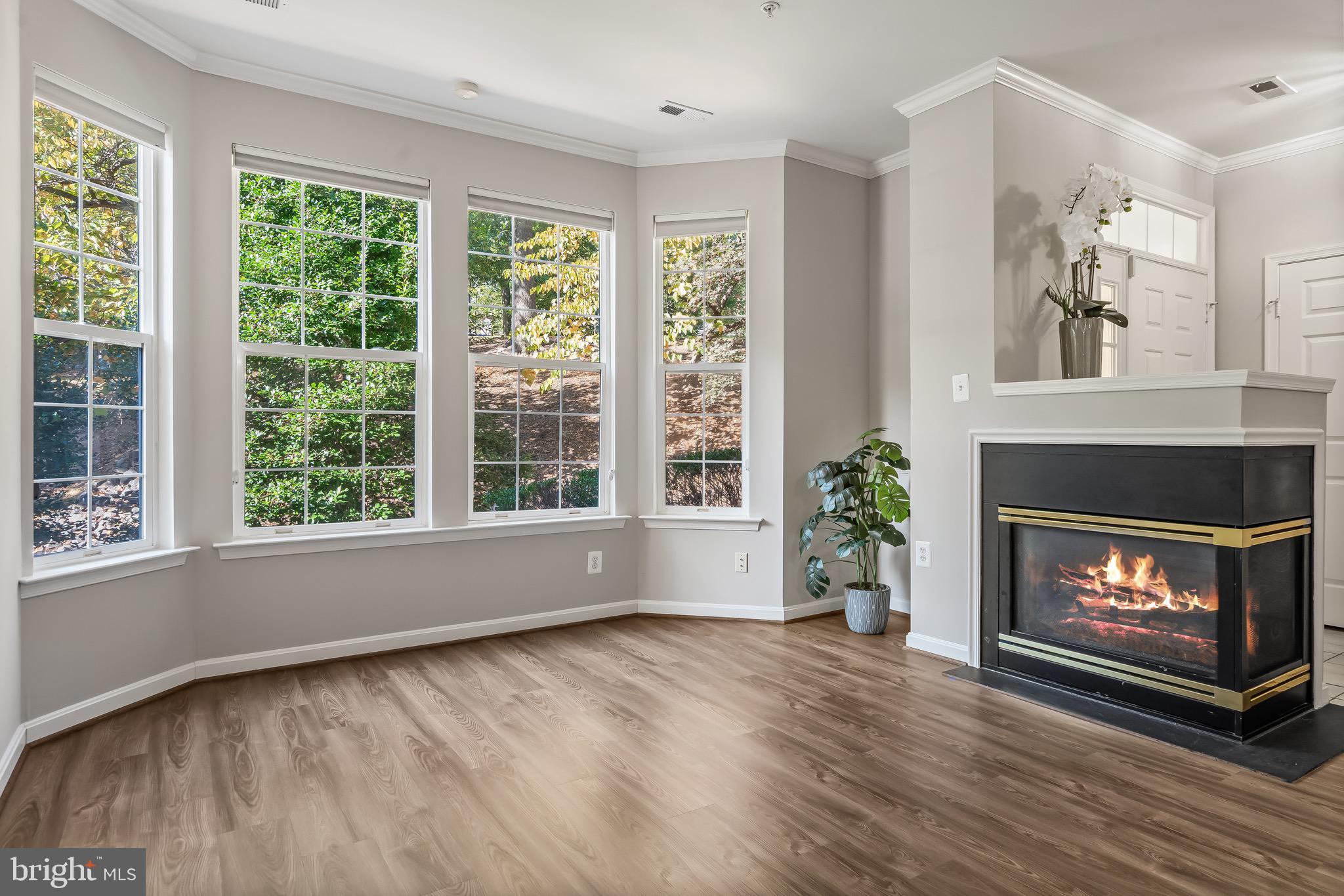 SUTTON RIDGE - Residential