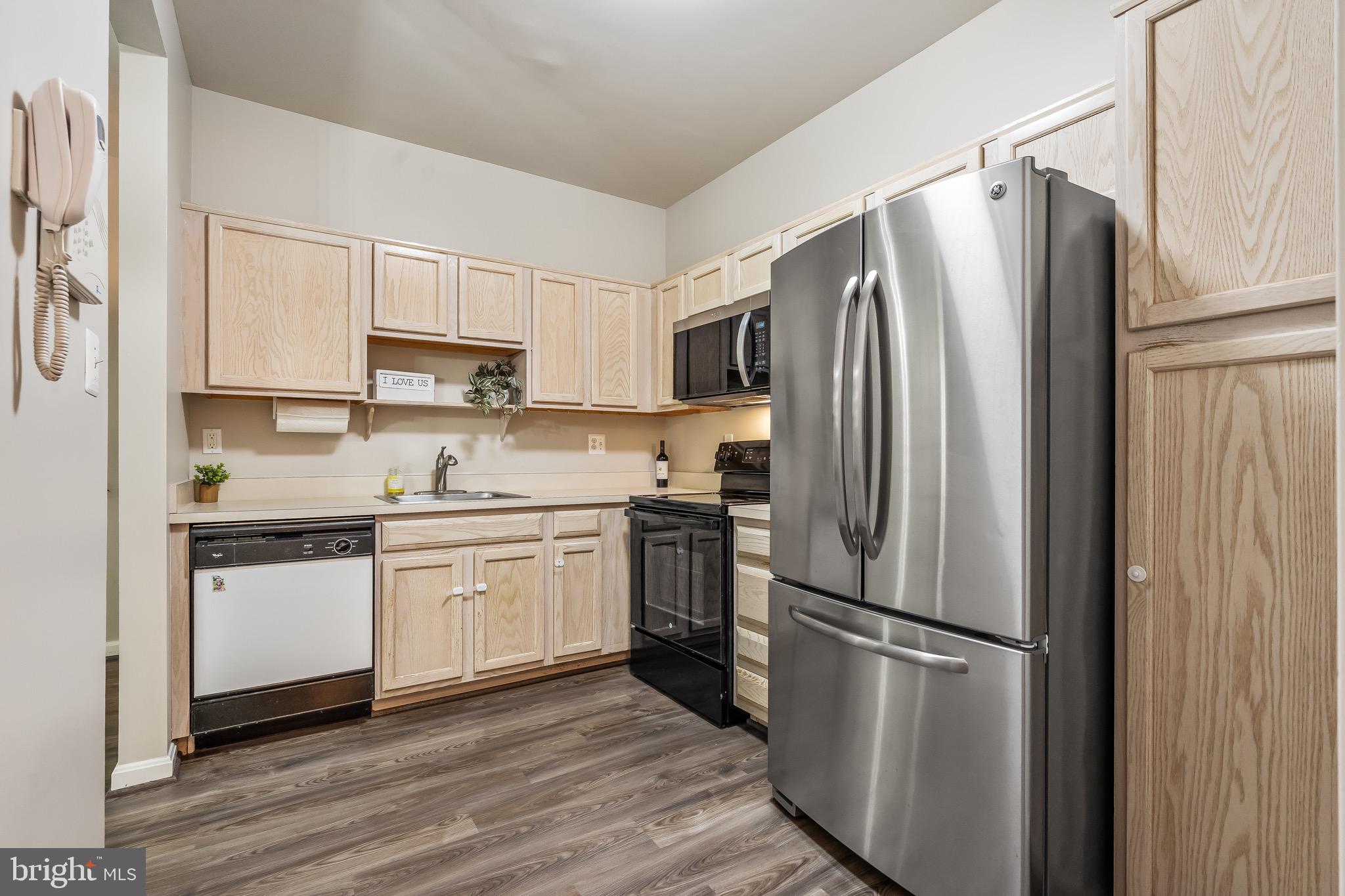 SUTTON RIDGE - Residential