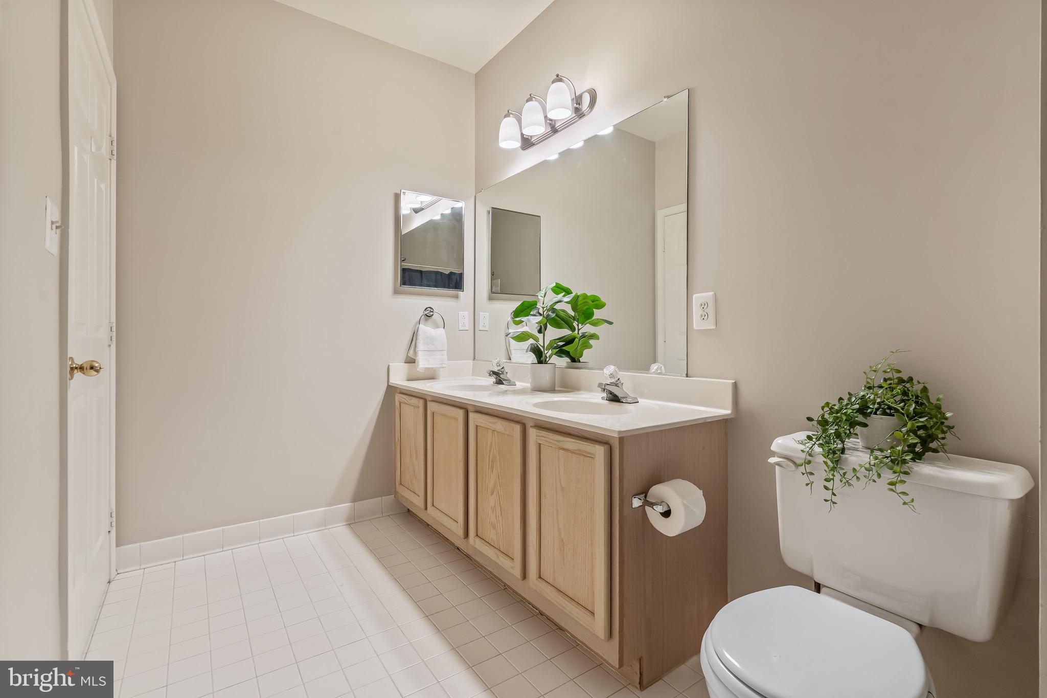 SUTTON RIDGE - Residential