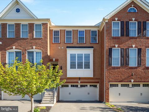 302 ADDIVON TERRACE PURCELLVILLE VA 20132