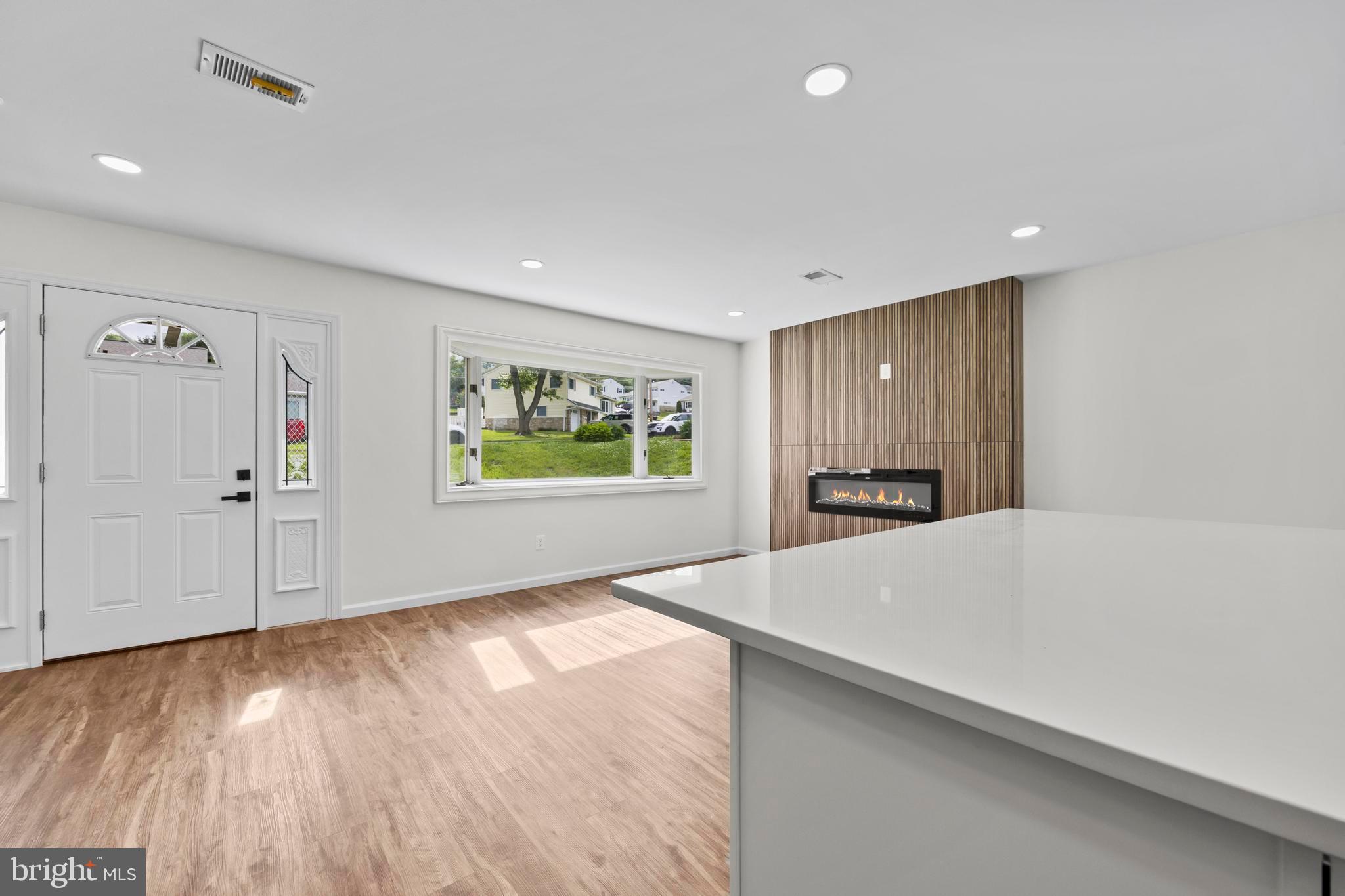 WYNNEWOOD - Residential