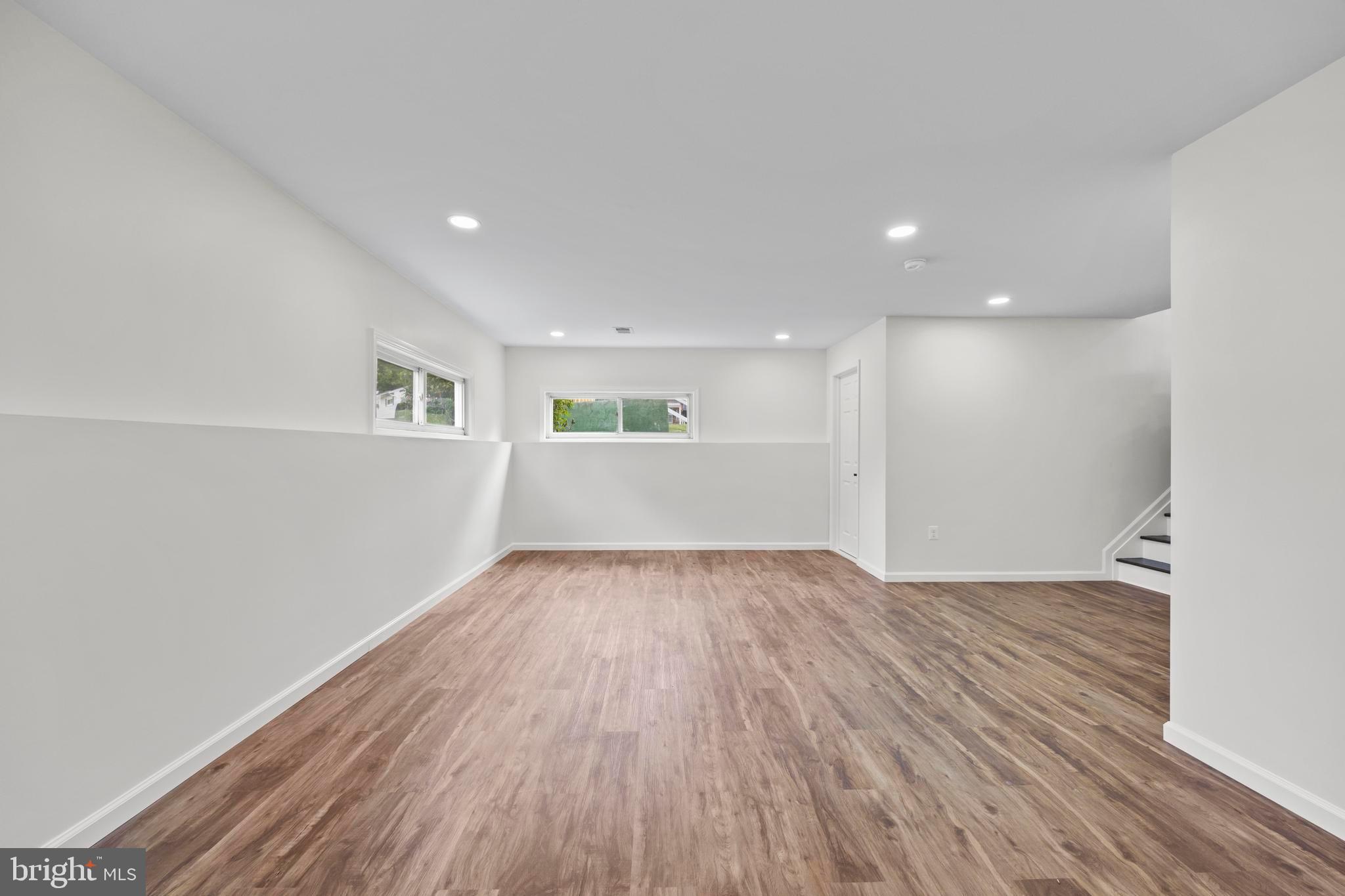 WYNNEWOOD - Residential