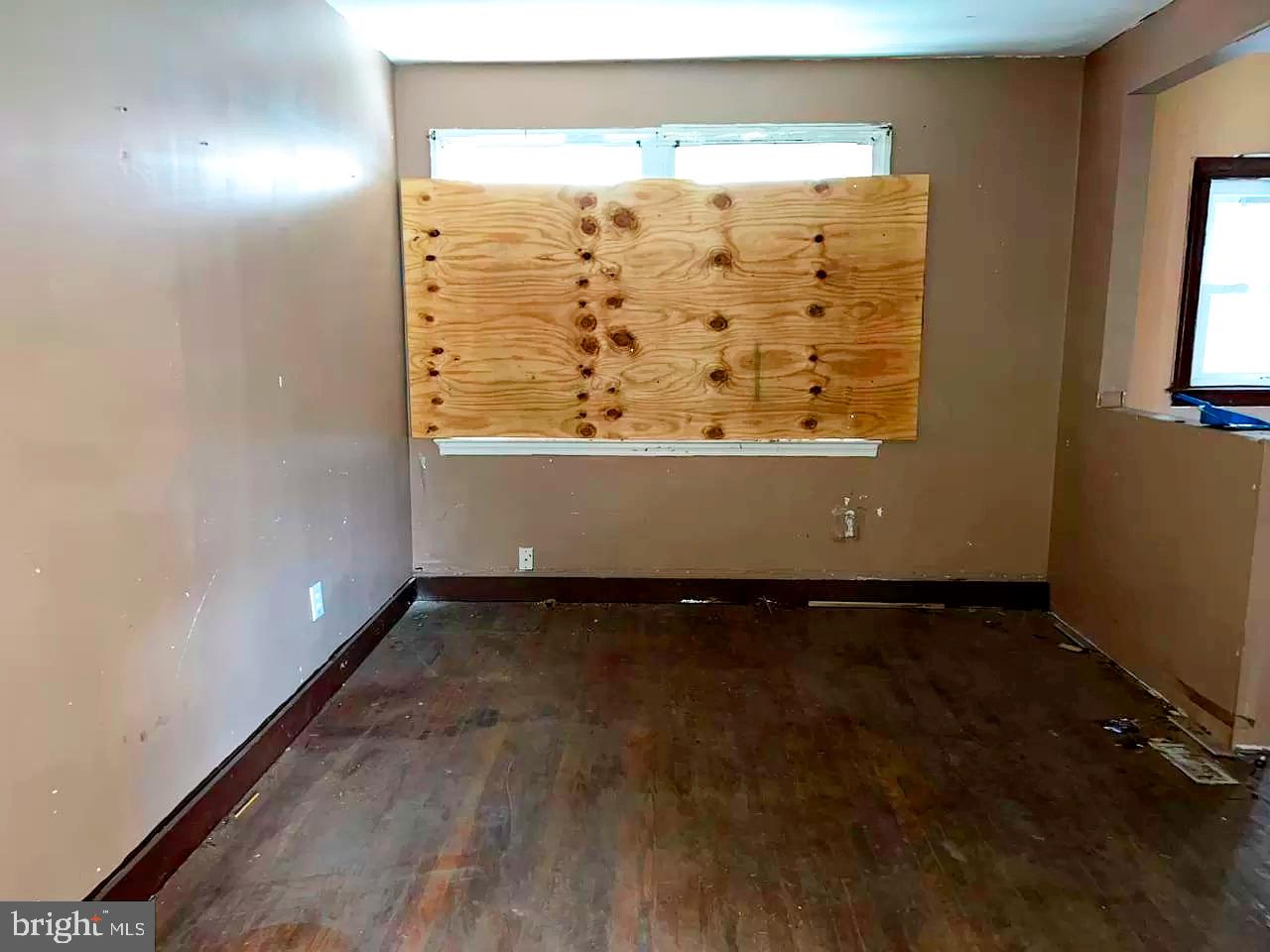 HILTON - Residential