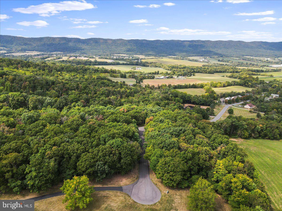 DEERWOOD MOUNTAIN ESTATES - Land