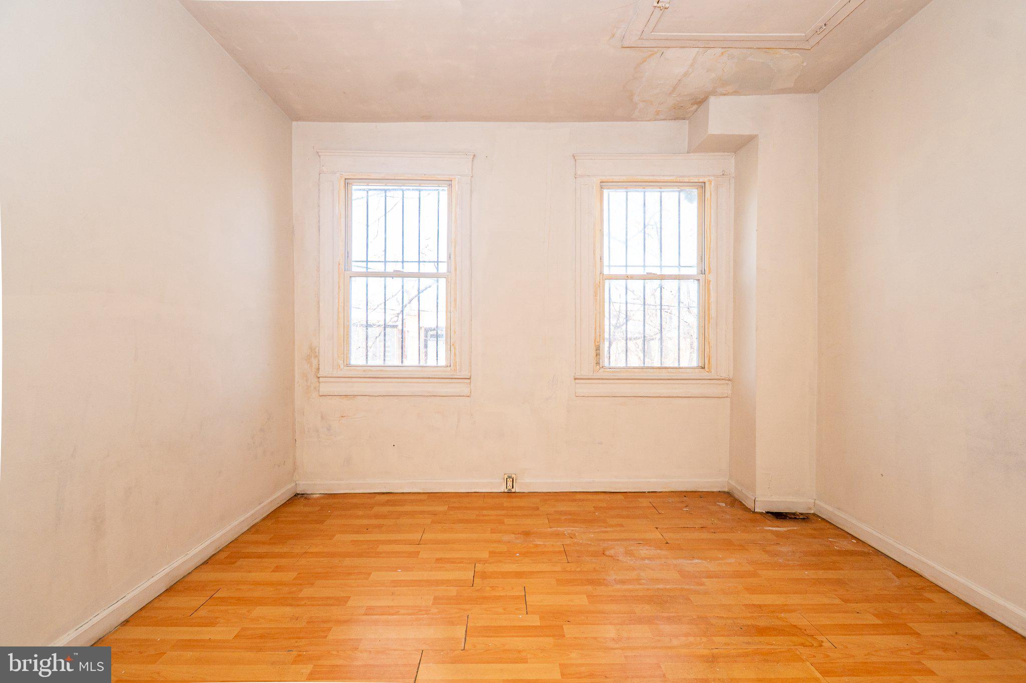 SHIPLEY HILL - Residential