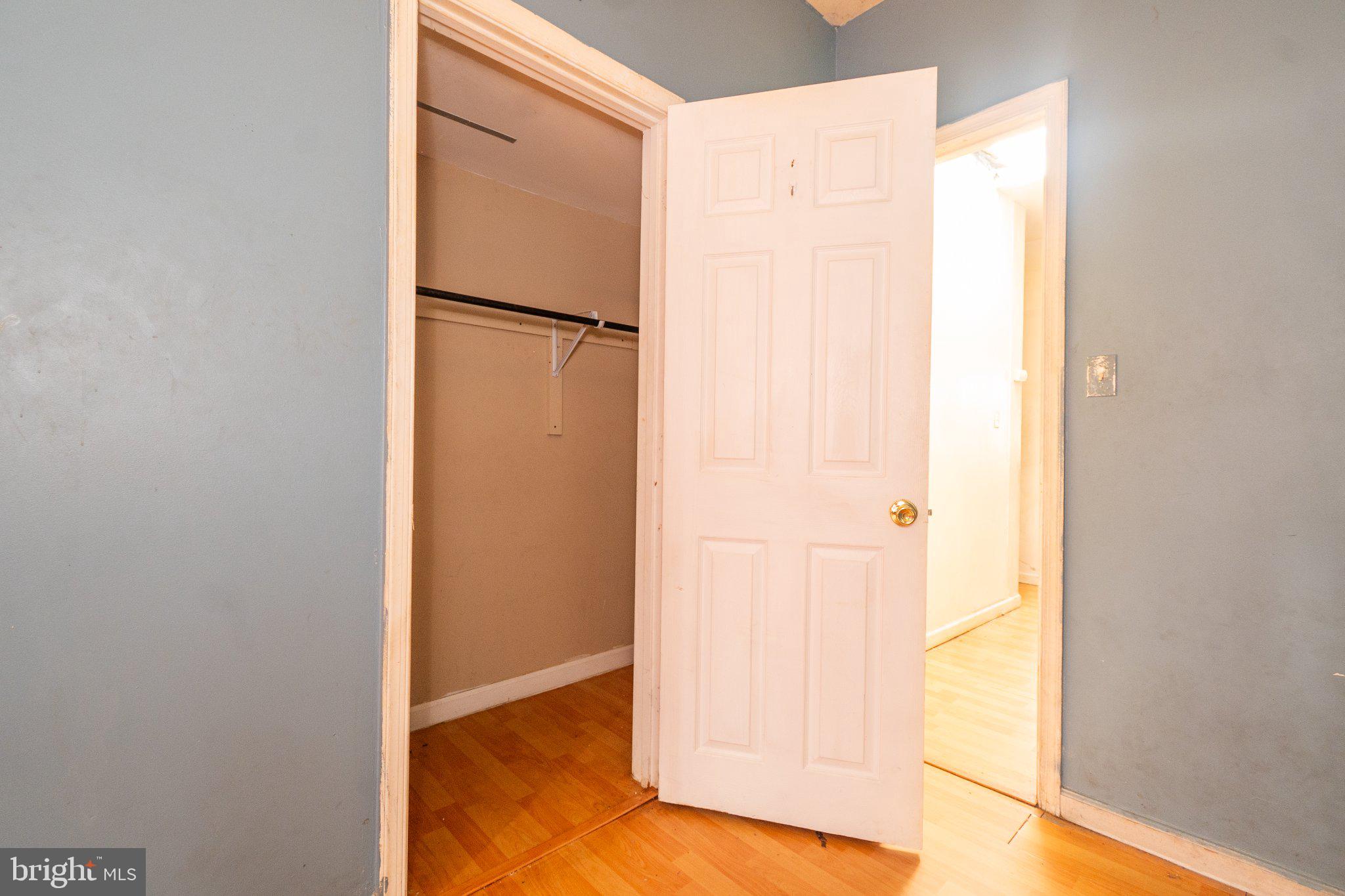 SHIPLEY HILL - Residential