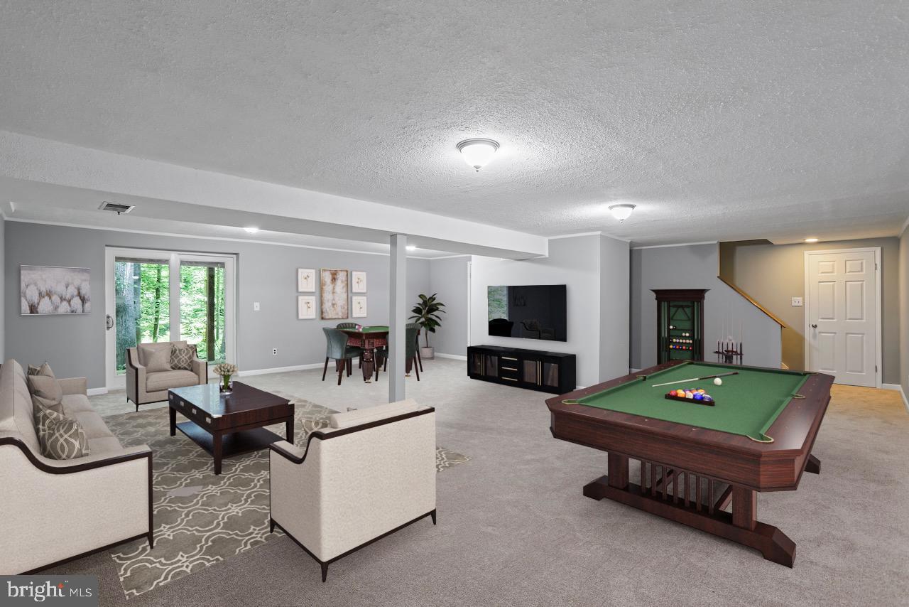 BURKE CENTRE - Residential