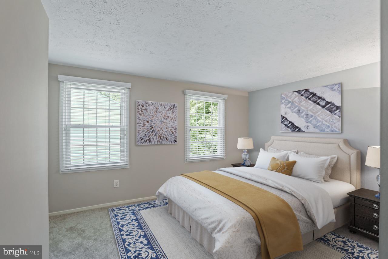 BURKE CENTRE - Residential