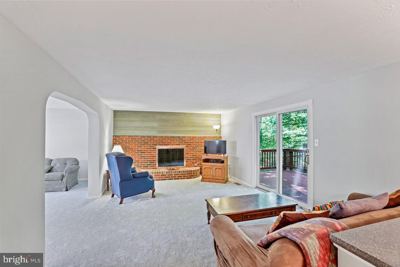 BURKE CENTRE - Residential