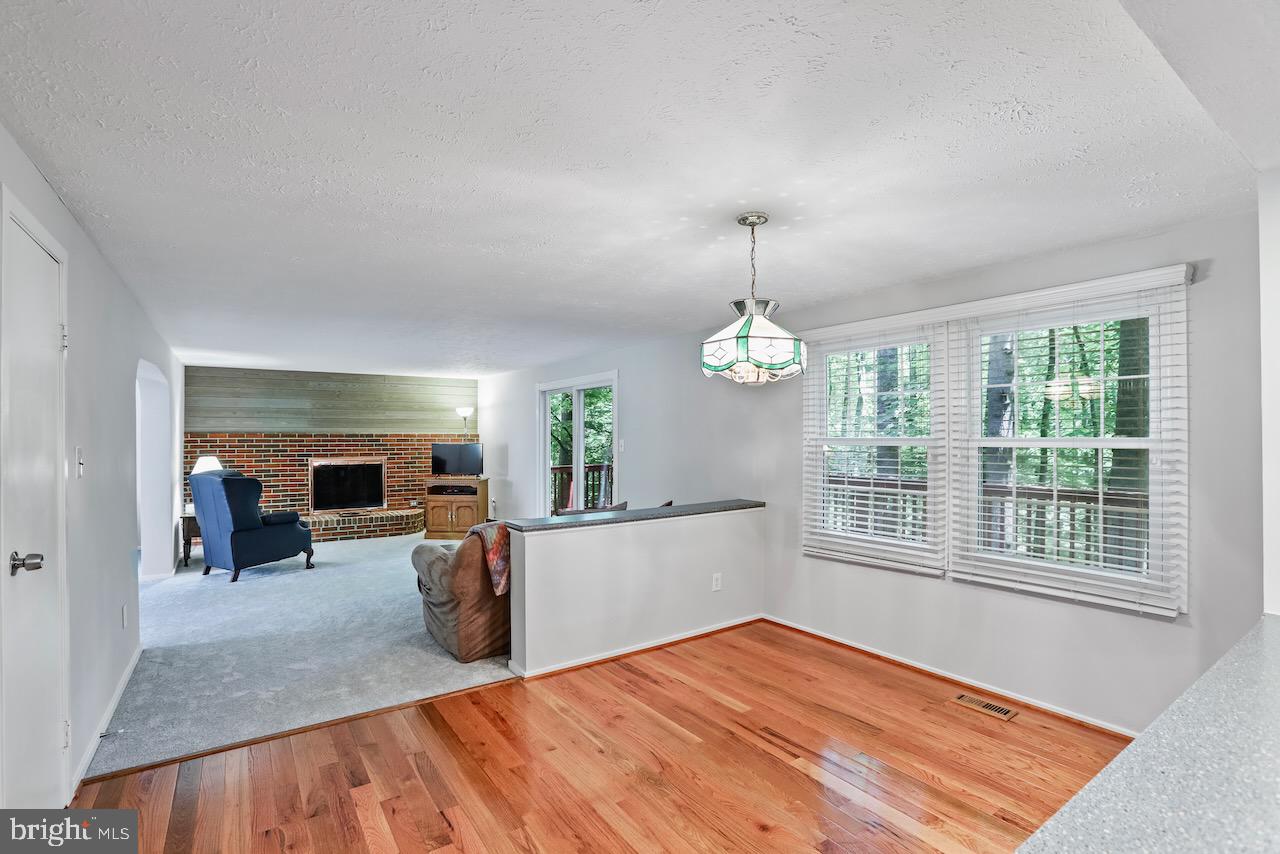 BURKE CENTRE - Residential