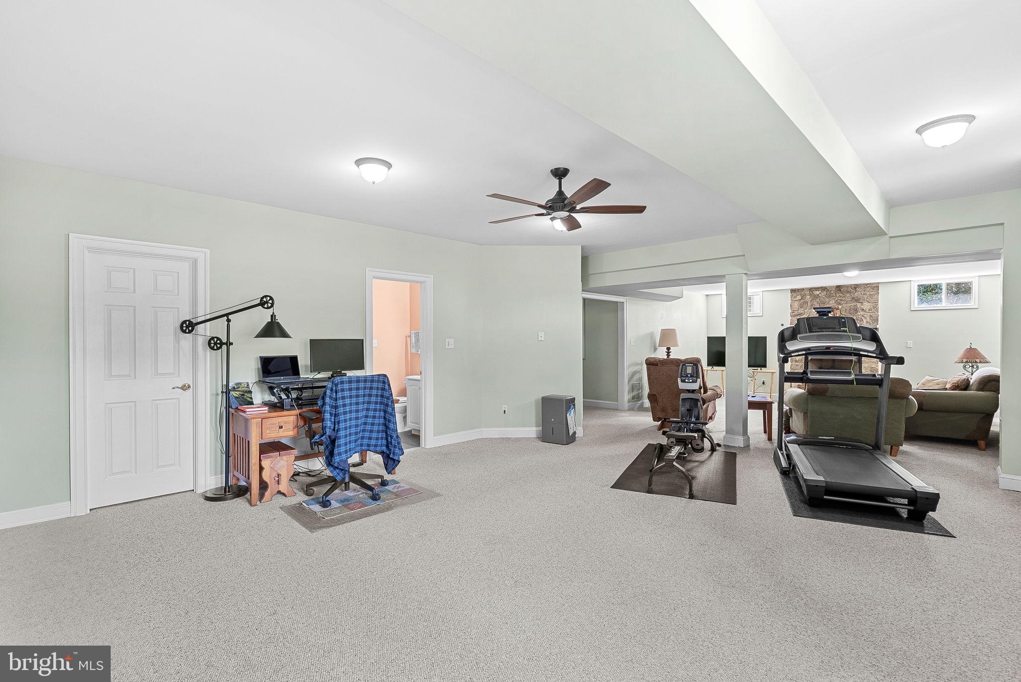 BROWNS FARM - Residential