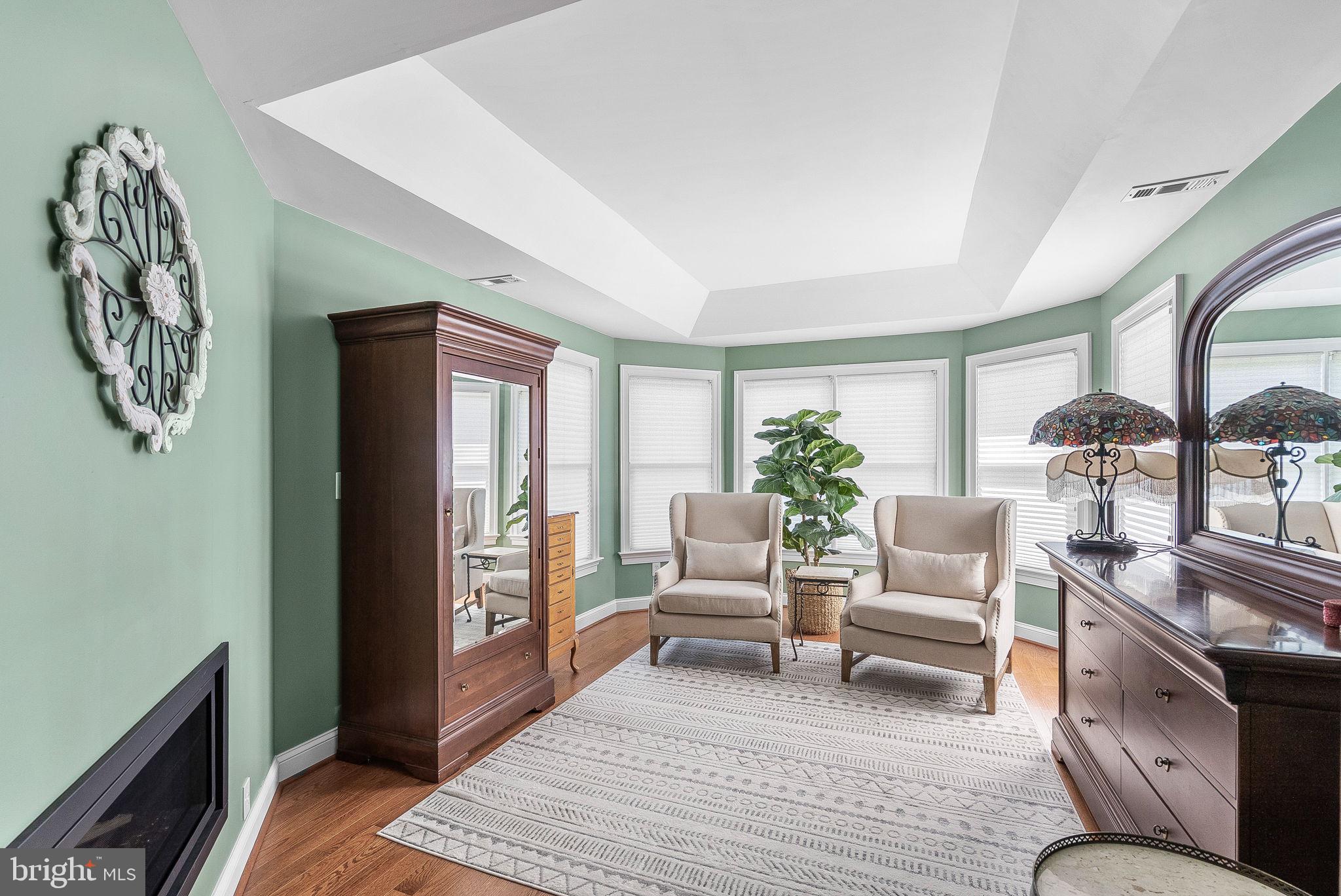 BROWNS FARM - Residential