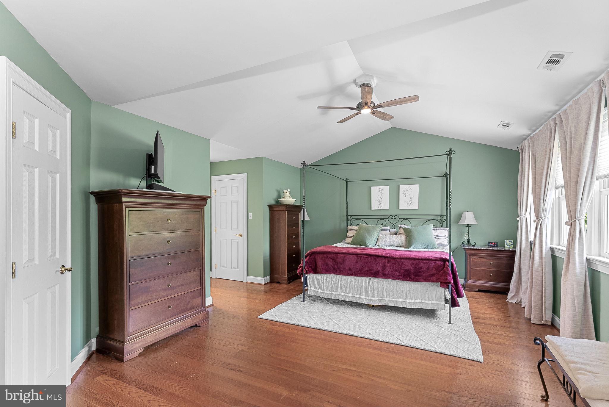 BROWNS FARM - Residential