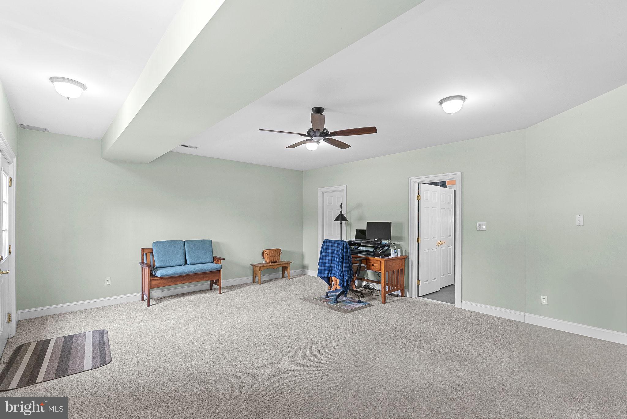 BROWNS FARM - Residential