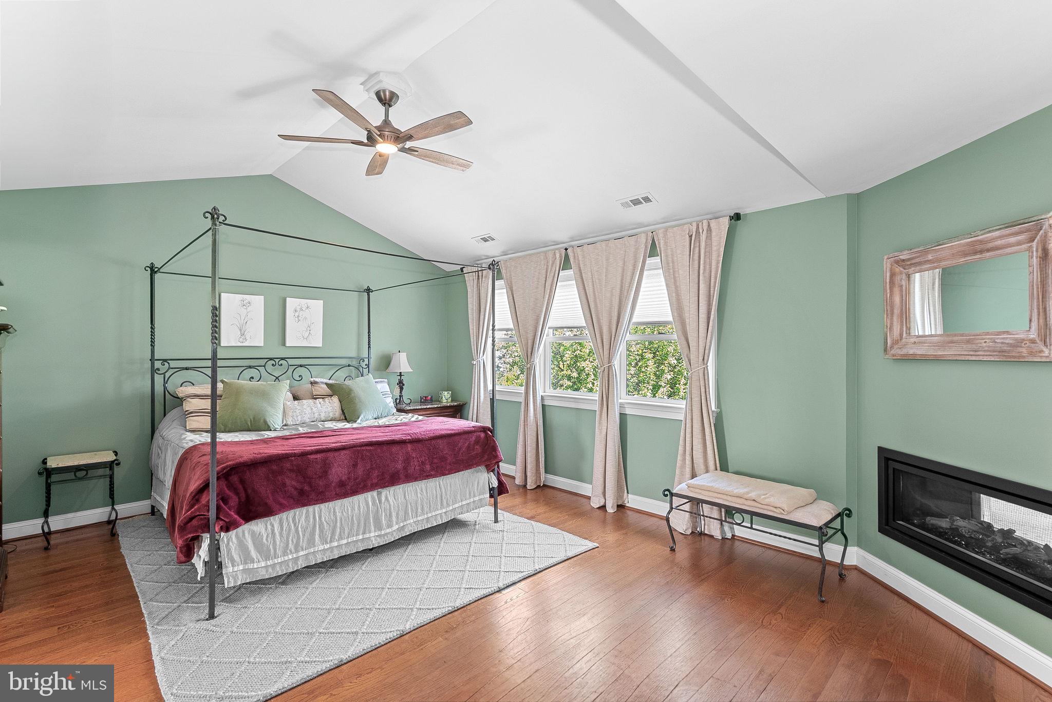 BROWNS FARM - Residential