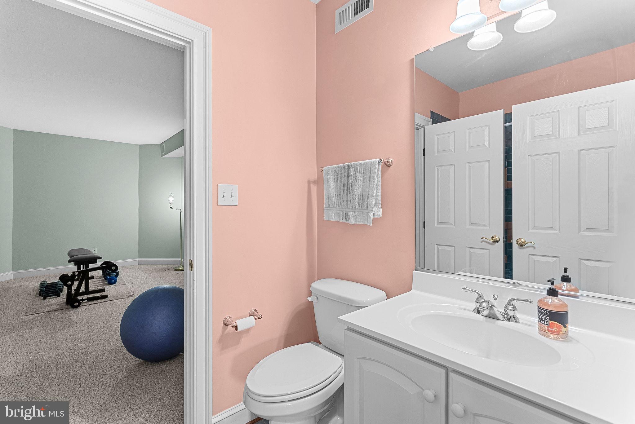 BROWNS FARM - Residential