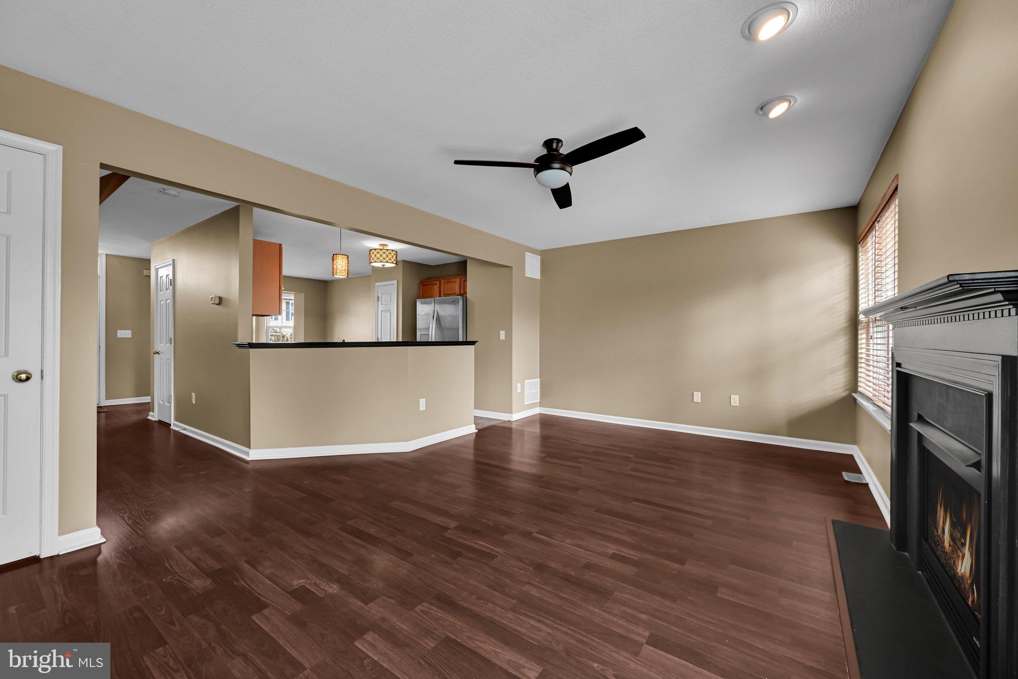 320 KNOLLWOOD ROAD