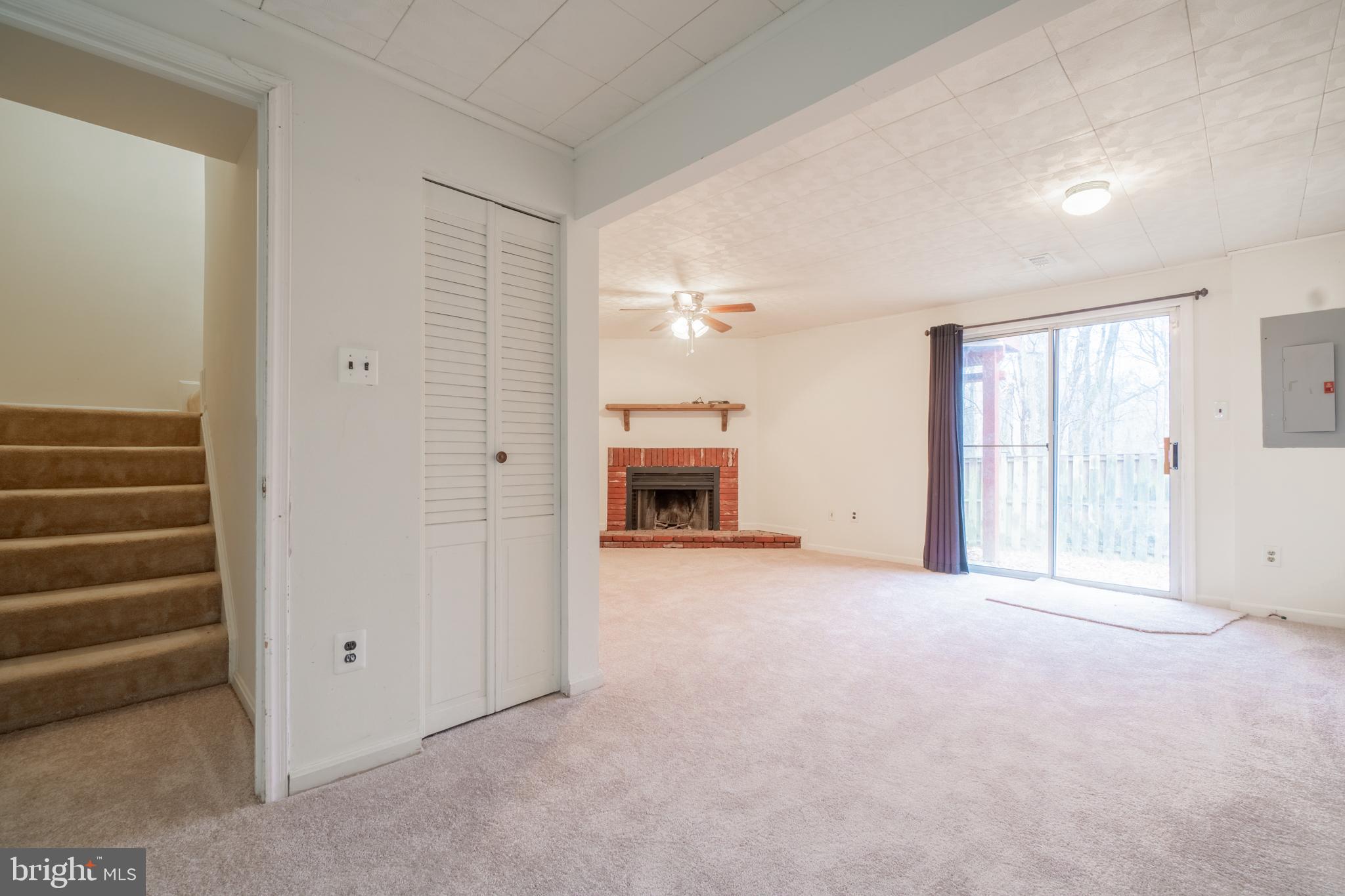 AMBERLEIGH - Residential Lease