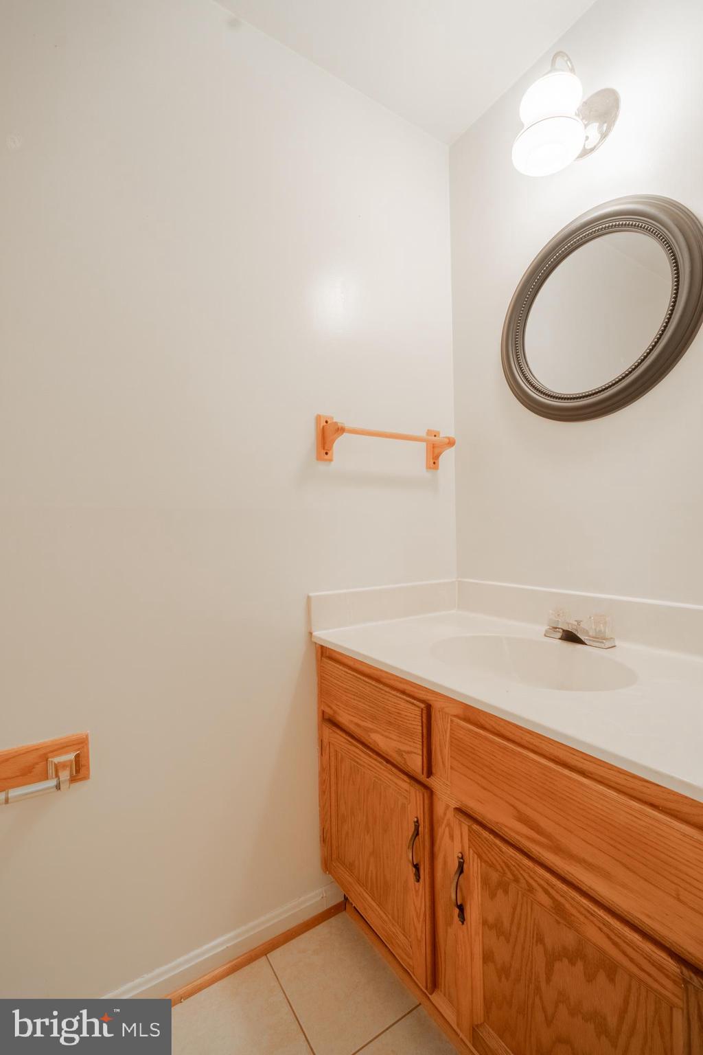 AMBERLEIGH - Residential Lease